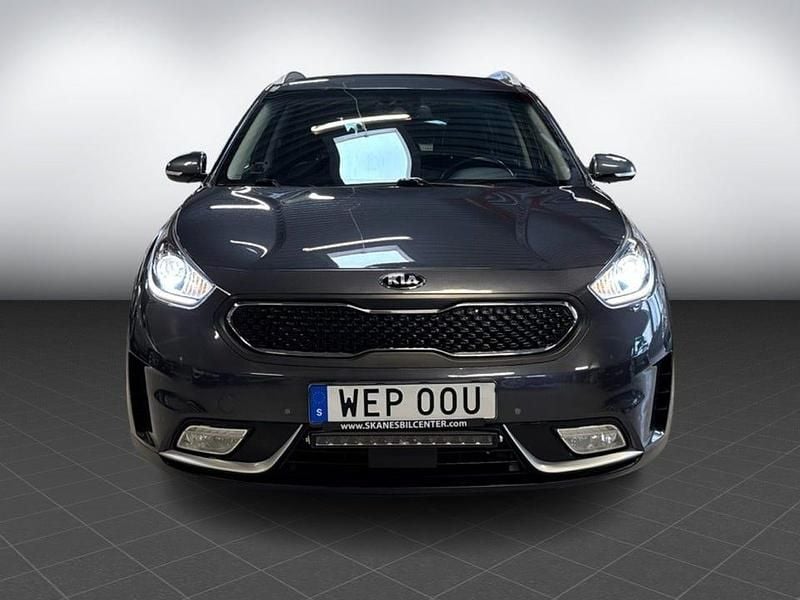 Begagnad Kia Niro Advance 141 HK (103 kW) 2019 Grå metallic SUV