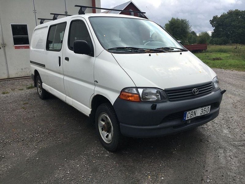 Såld Toyota HiAce 4WD,DRAG -06, begagnad 2006, 19.200 mil i GÄLLSTAD Såld Toyota HiAce 4WD,DRAG -06, begagnad 2006, 19.200 mil i GÄLLSTAD