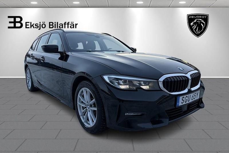Begagnad BMW 330 Sport Line 292 HK (214 kW) 2021 Svart Kombi