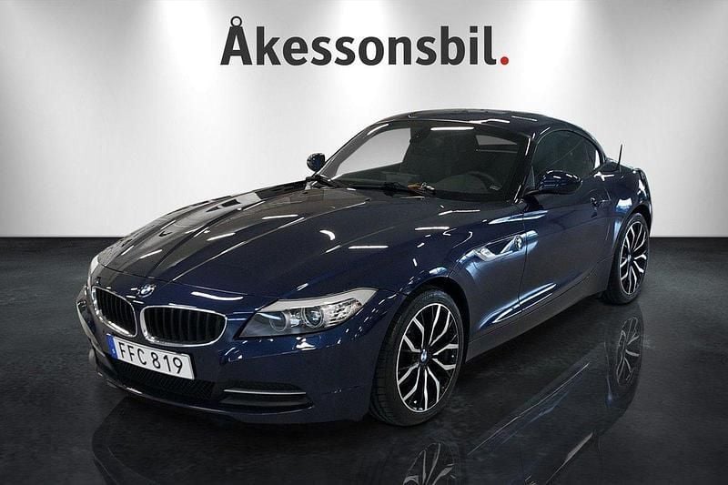 Blå Begagnad 2010 BMW Z4 Cab | 229 000 kr (Marknadspris) - Bild 1/4