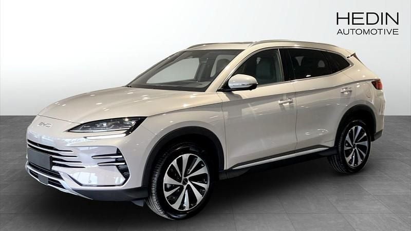 Svart Ny 2025 BYD Seal U Boost SUV | 482 400 kr (Dyr) - Bild 1/4