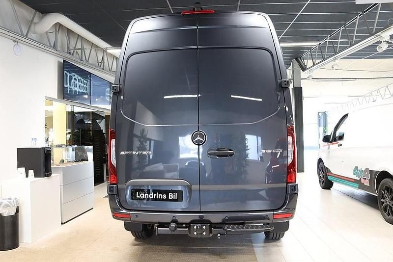 Ny Mercedes Sprinter 191 HK (140 kW) 2025 Mörkgrå (grå) Van