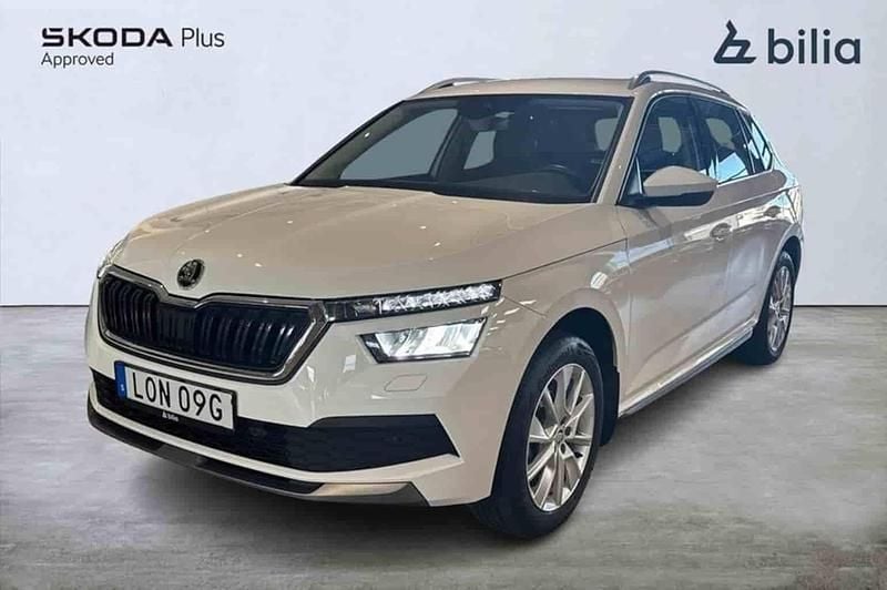 Vit Begagnad 2022 Skoda Kamiq SUV | 234 000 kr - Bild 1/1