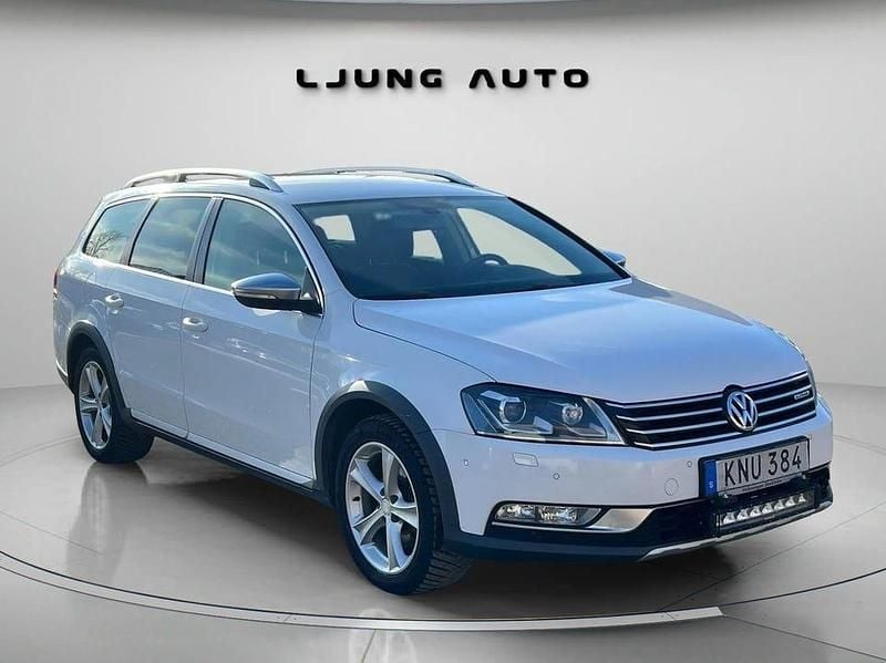 Begagnad VW Passat Alltrack 177 HK (130 kW) 2014 Vit Kombi