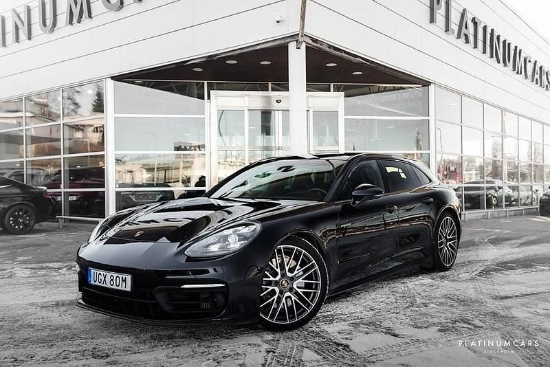 Begagnad Porsche Panamera Sport Turismo 330 HK (242 kW) 2022 Svart Kombi