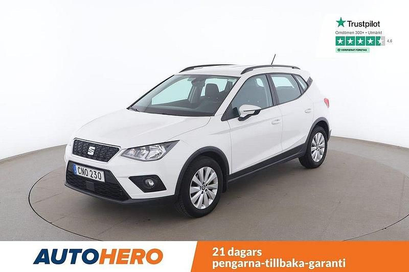 Vit Begagnad 2020 Seat Arona Style SUV | 160 000 kr (Marknadspris) - Bild 1/4