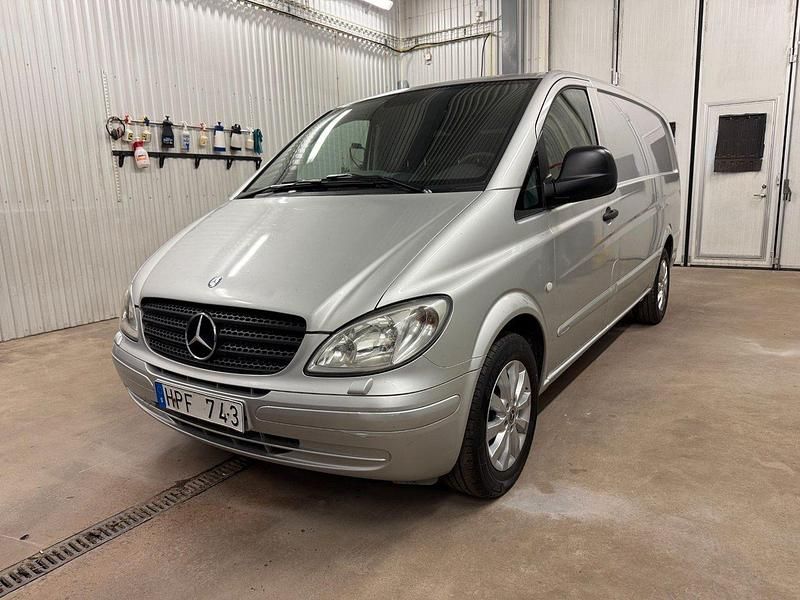 Silver Begagnad 2009 Mercedes Vito Minibuss | 35 000 kr - Bild 1/4