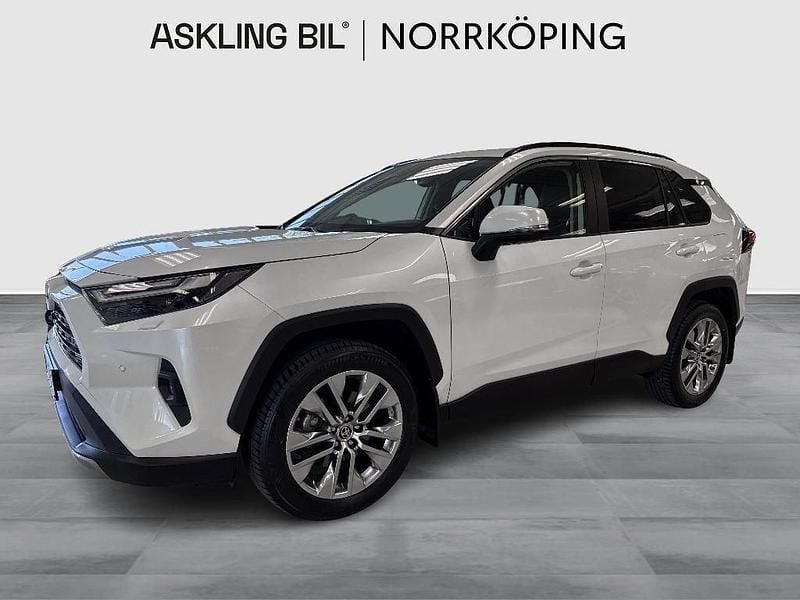 Vit Begagnad 2024 Toyota RAV4 Hybrid Executive SUV | 488 000 kr (Marknadspris) - Bild 1/4