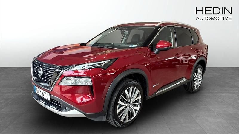 Svart Begagnad 2025 Nissan X-Trail Pack SUV | 479 000 kr (Bra pris) - Bild 1/4