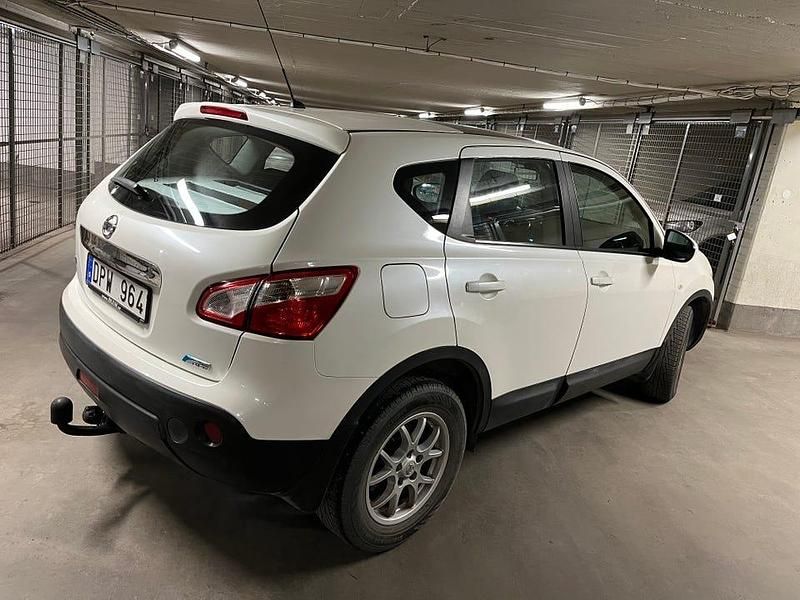 Begagnad Nissan Qashqai 130 HK (95 kW) 2013 SUV