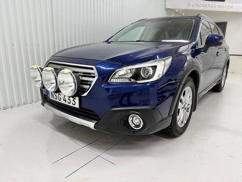 Blå Begagnad 2014 Subaru Outback Kombi | 154 500 kr (Dyr) - Bild 1/4