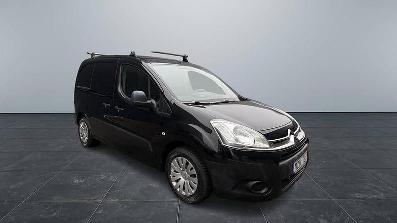 Begagnad Citroën Berlingo 75 HK (55 kW) 2012 Svart Minibuss
