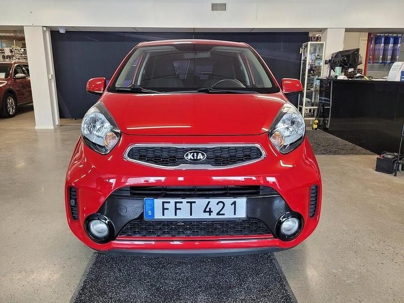 Begagnad Kia Picanto 67 HK (49 kW) 2017 Röd Halvkombi
