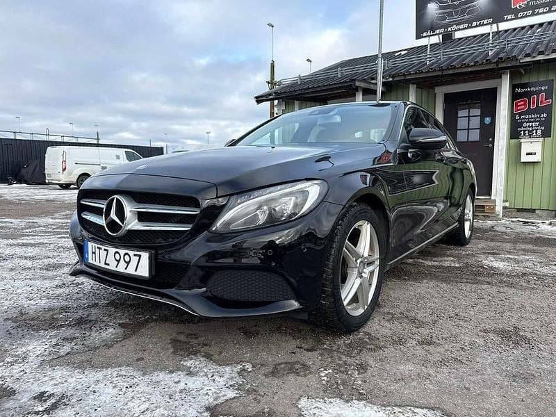 Begagnad Mercedes C220 Avantgarde 170 HK (125 kW) 2015 Svart Sedan