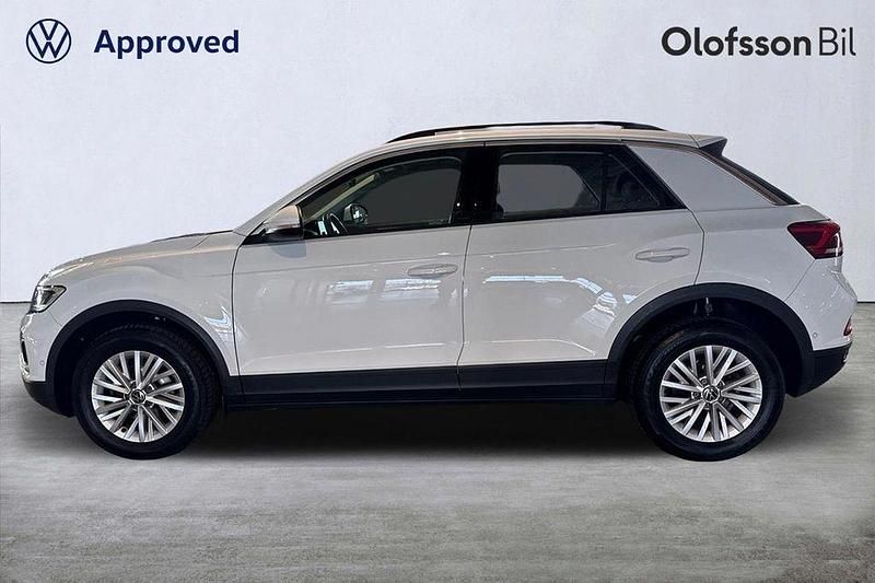 Vit Begagnad 2022 VW T-Roc Life SUV | 269 000 kr (Marknadspris) - Bild 1/3