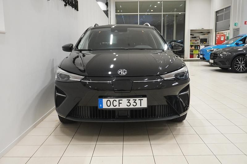 Begagnad MG MG5 EV 130 kW (177 HK) 2022 Svart Kombi