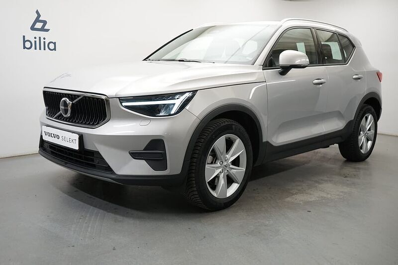 Begagnad 2024 Volvo XC40 SUV | 349 900 kr (Marknadspris) - Bild 1/3