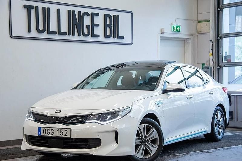 Begagnad Kia Optima Hybrid Advance 156 HK (114 kW) 2016 Vit Sedan