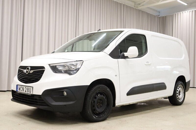 Vit Begagnad 2020 Opel Combo Minibuss | 99 900 kr (Superpris) - Bild 1/4