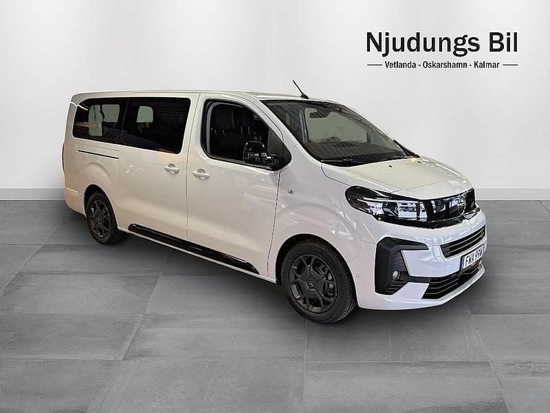 Ny Opel Zafira 177 HK (130 kW) 2025 Vit Minibuss