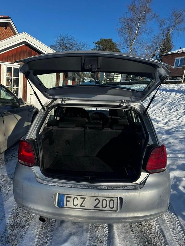 Begagnad VW Polo 90 HK (66 kW) 2014