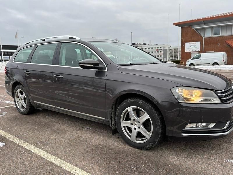 Begagnad VW Passat 150 HK (110 kW) 2012