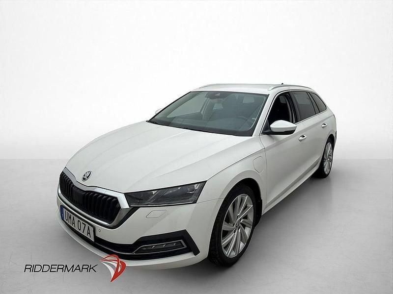 Begagnad Skoda Octavia 150 HK (110 kW) 2021 Vit Kombi