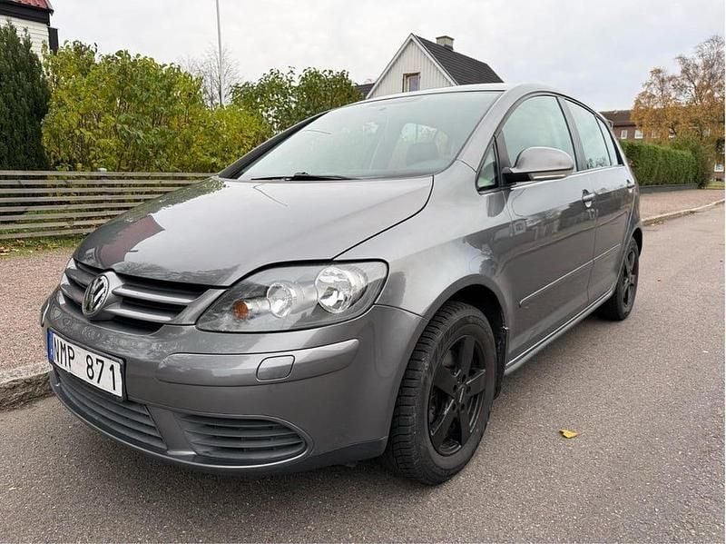 Begagnad 2008 VW Golf Plus Cross Trendline Minibuss | 59 900 kr (Marknadspris) - Bild 1/4