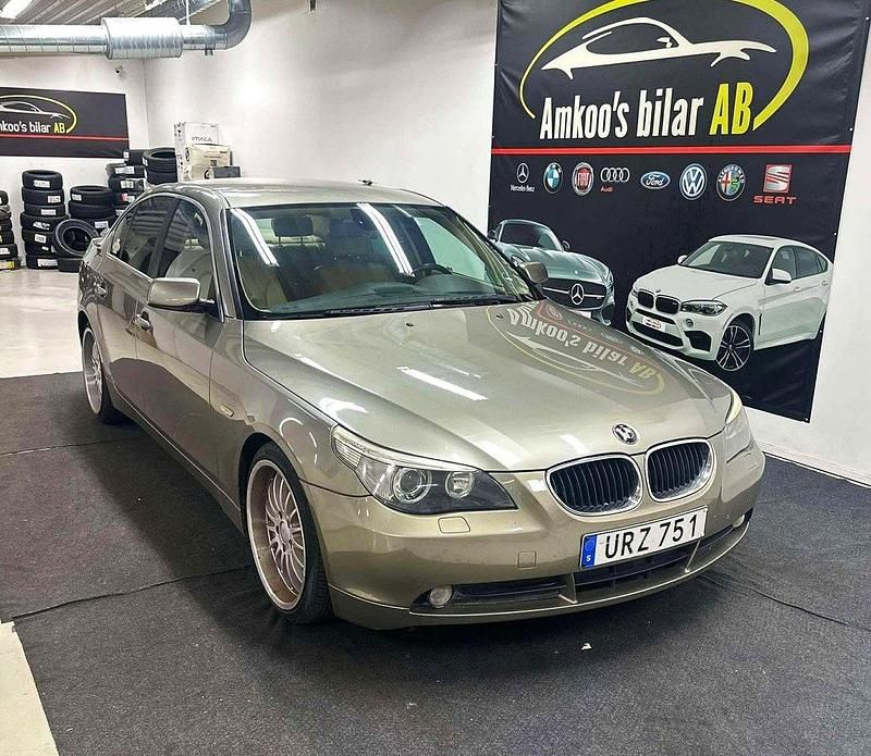 Begagnad BMW 520 170 HK (125 kW) 2003 Grön Sedan