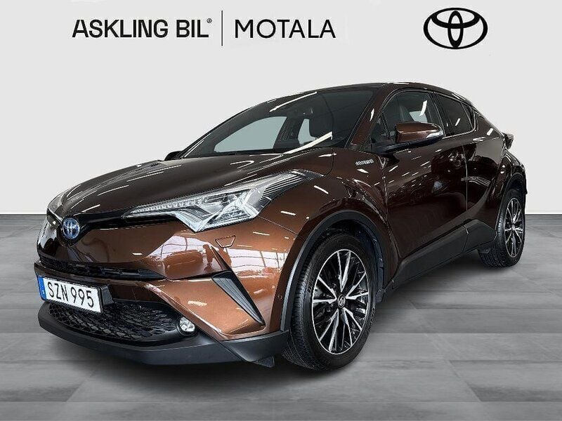Brun Begagnad 2017 Toyota C-HR Executive SUV | 199 000 kr (Lite dyr) - Bild 1/3