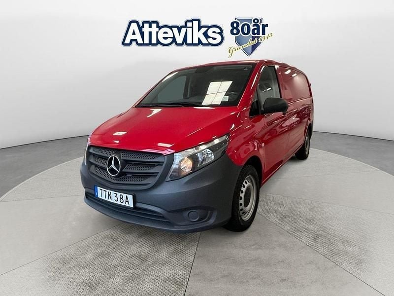 Röd Begagnad 2020 Mercedes Vito Van | 209 000 kr (Superpris) - Bild 1/4