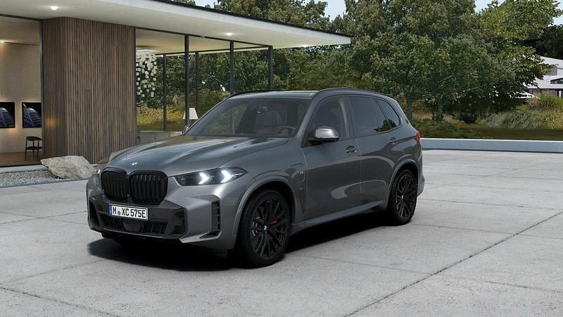 Grå Begagnad 2025 BMW X5 Efficient Dynamics SUV | 1 244 200 kr - Bild 1/4