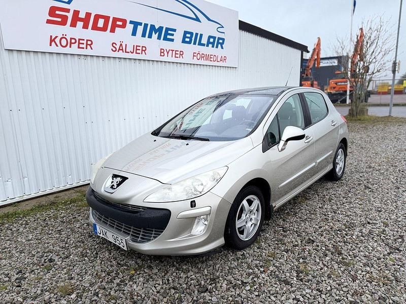 Grå Begagnad 2009 Peugeot 308 Halvkombi | 34 900 kr (Marknadspris) - Bild 1/4