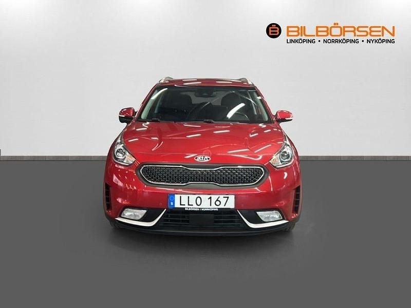 Begagnad Kia Niro Advance 141 HK (103 kW) 2019 Röd SUV