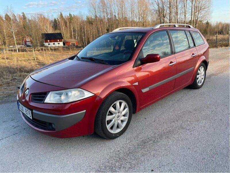 Röd Begagnad 2006 Renault Mégane GrandTour Kombi | 14 900 kr (Marknadspris) - Bild 1/4