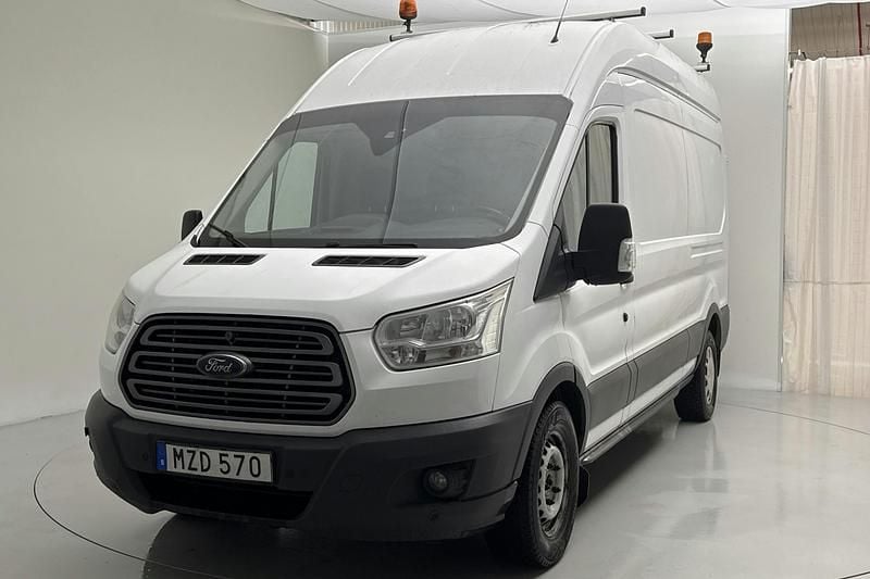 Begagnad Ford Transit 125 HK (91 kW) 2016 Vit Halvkombi