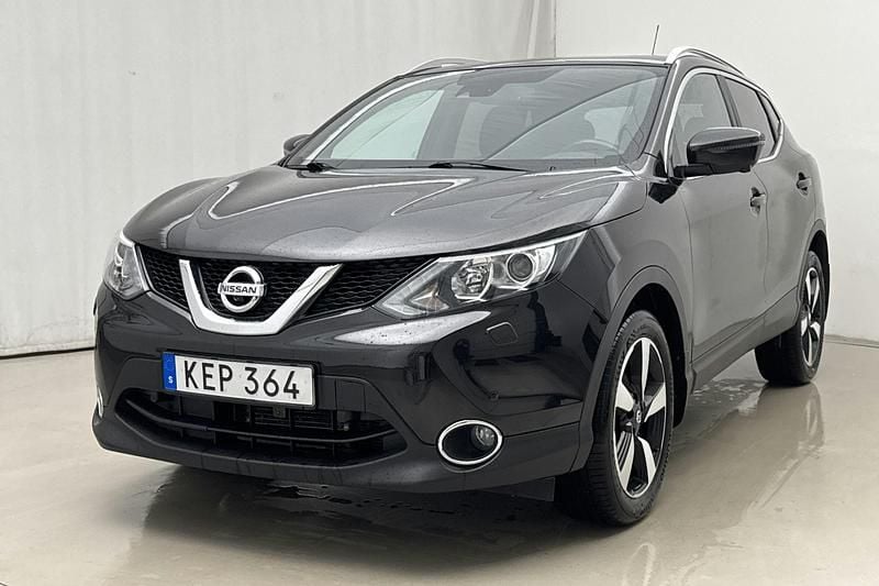 Svart Begagnad 2017 Nissan Qashqai 360º SUV | 149 900 kr (Marknadspris) - Bild 1/4