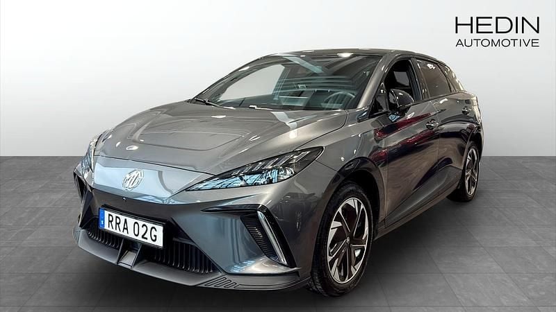 Grå Begagnad 2022 MG MG4 EV Luxury Halvkombi | 249 900 kr (Marknadspris) - Bild 1/4