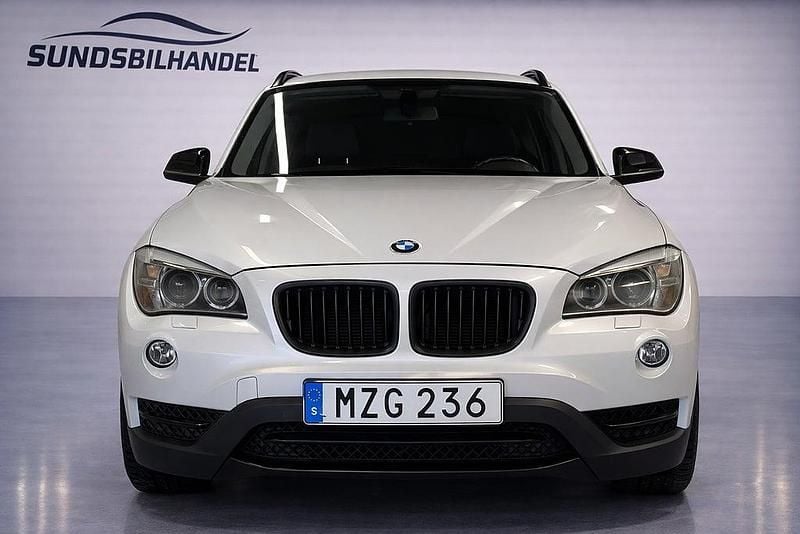 Begagnad BMW X1 Sport Line 184 HK (135 kW) 2012 Vit SUV