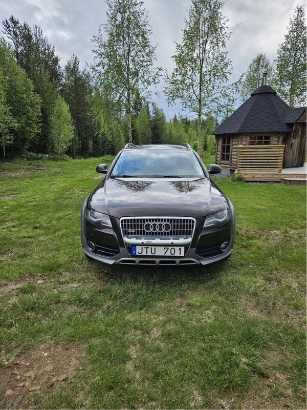 Brun Begagnad 2010 Audi A4 Allroad Kombi | 65 000 kr (Marknadspris) - Bild 1/4