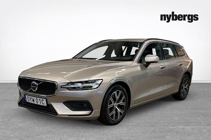Begagnad Volvo V60 Core 200 HK (147 kW) 2024 Grå Kombi
