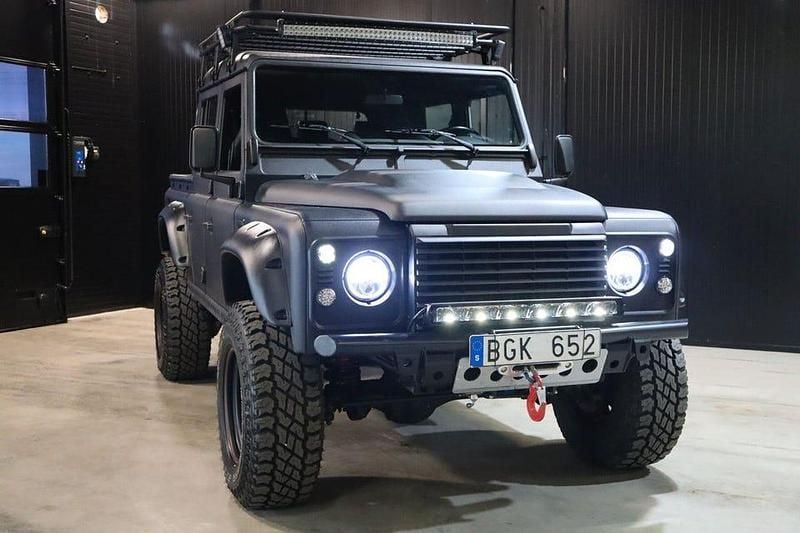 Begagnad Land Rover Defender SE 123 HK (90 kW) 2008 Svart SUV