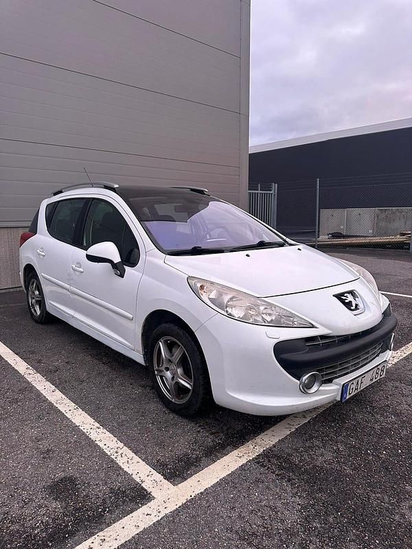 Begagnad Peugeot 207 120 HK (88 kW) 2008 Kombi