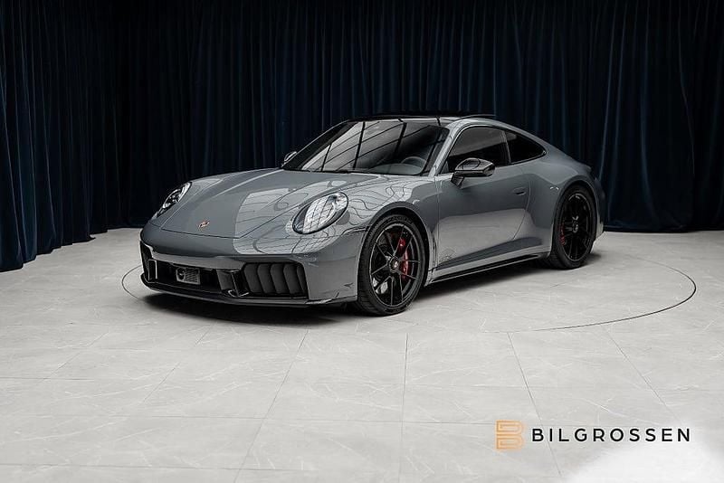 Ny 2025 Porsche 911 | 2 269 900 kr - Bild 1/4