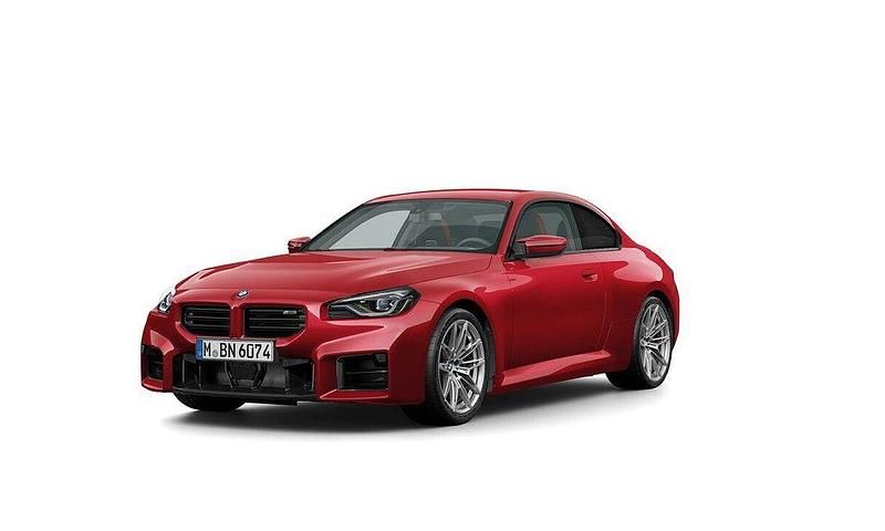 Röd (fire red metallic) Begagnad 2024 BMW M2 Comfort Edition Sportkupé | 799 500 kr - Bild 1/4