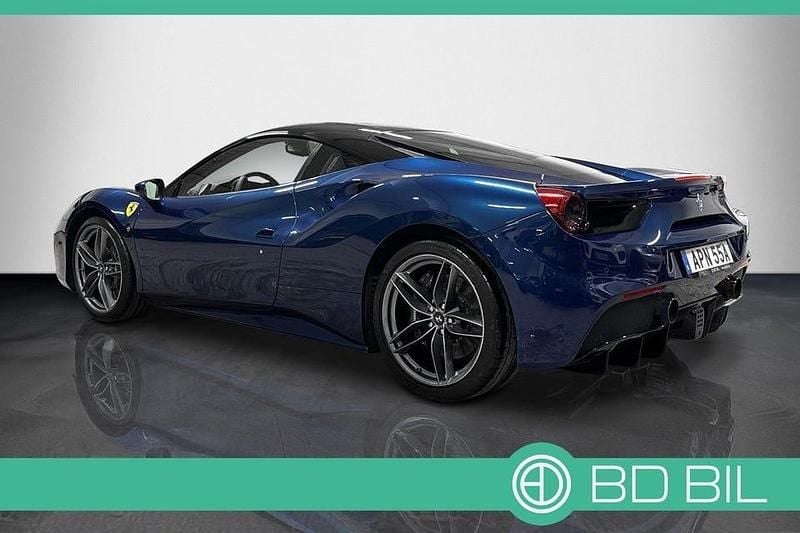 Begagnad Ferrari 488 670 HK (492 kW) 2016 Blå