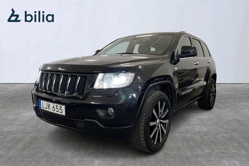 Svart Begagnad 2012 Jeep Grand Cherokee SUV | 179 900 kr - Bild 1/4