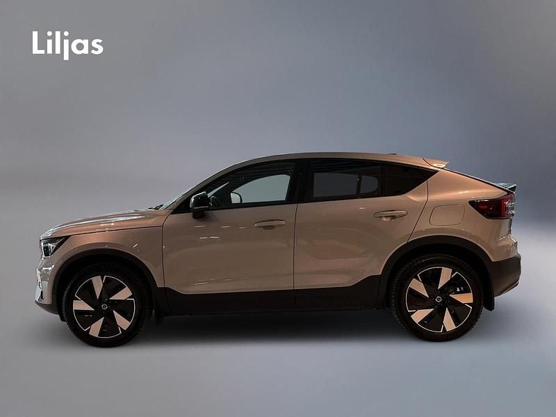 Begagnad Volvo EC40 Core 188 kW (256 HK) 2024 Silver SUV