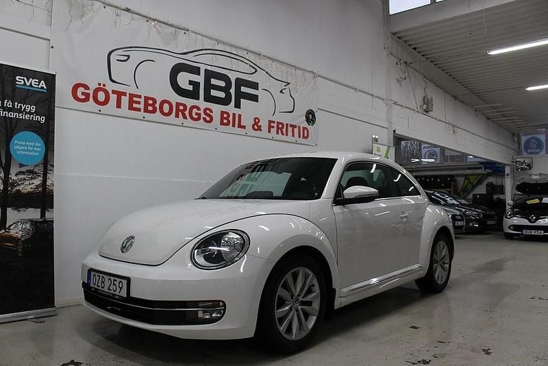 Begagnad VW Beetle 105 HK (77 kW) 2012 Vit Halvkombi
