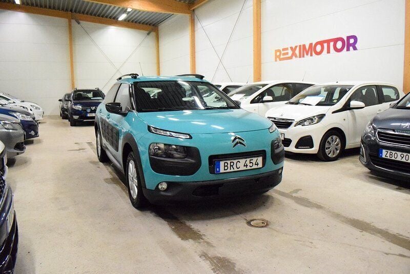Begagnad Citroën C4 Cactus PureTech 82 HK (60 kW) 2016 Blå Halvkombi